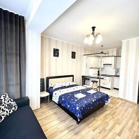 Beauty Studio In Center Apartman Kisinyov Kültér fotó